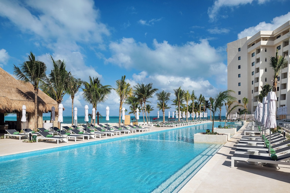 Meliá Casa Maya Cancún — Swimming pool in Cancun, Quintana Roo