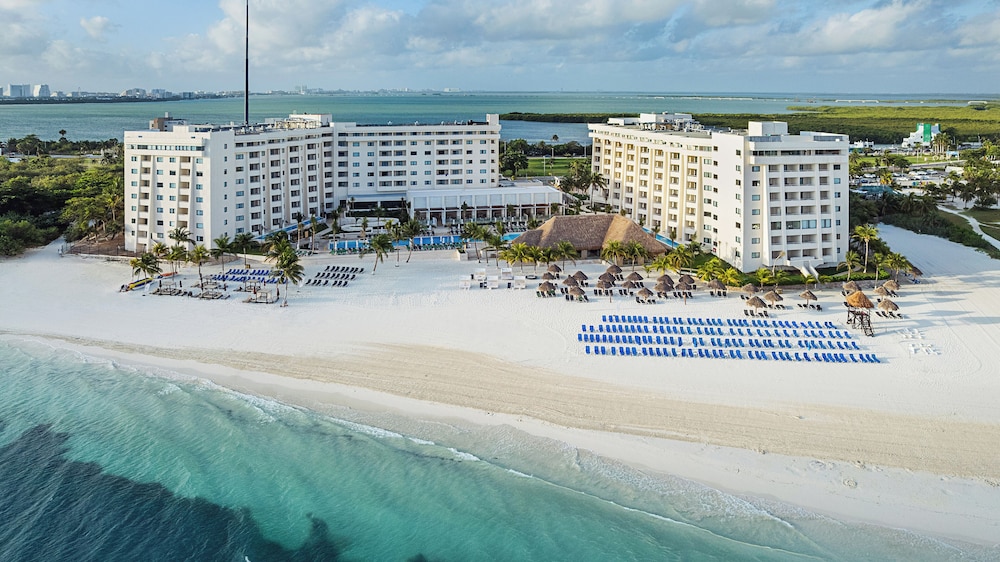 Meliá Casa Maya Cancún — Beach in Cancun, Quintana Roo