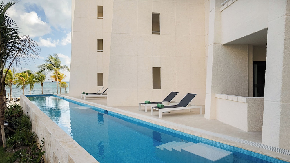 Meliá Casa Maya Cancún — Swimming pool in Cancun, Quintana Roo