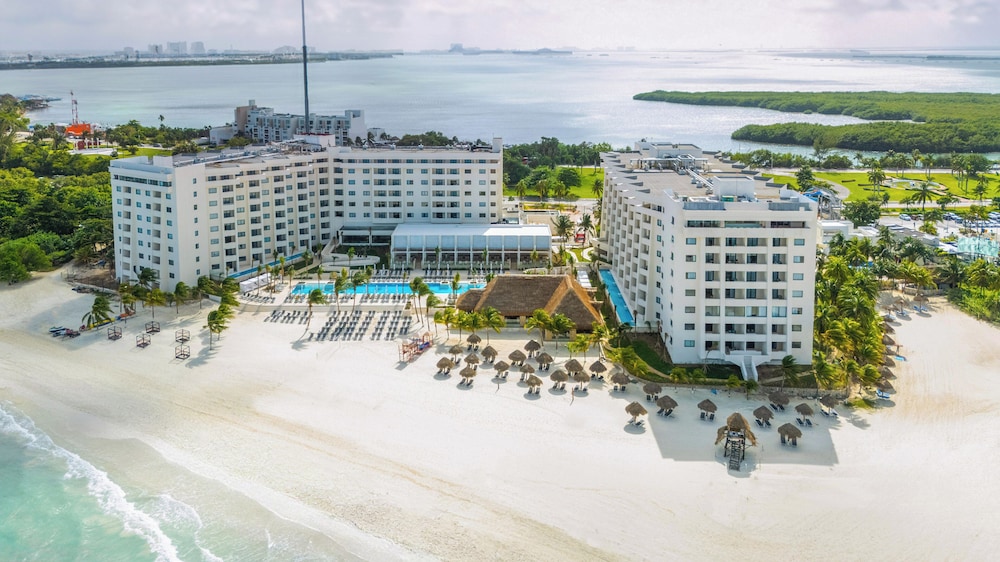 Meliá Casa Maya Cancún — Beach in Cancun, Quintana Roo