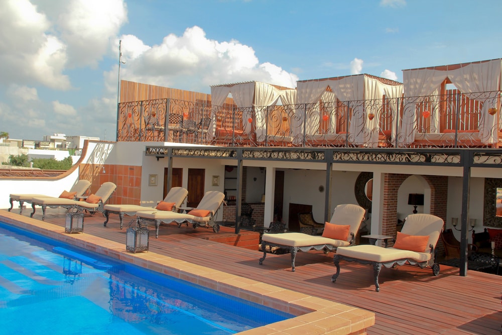 La Pasion Hotel Boutique by Bunik — Swimming pool in Playa del Carmen, Quintana Roo