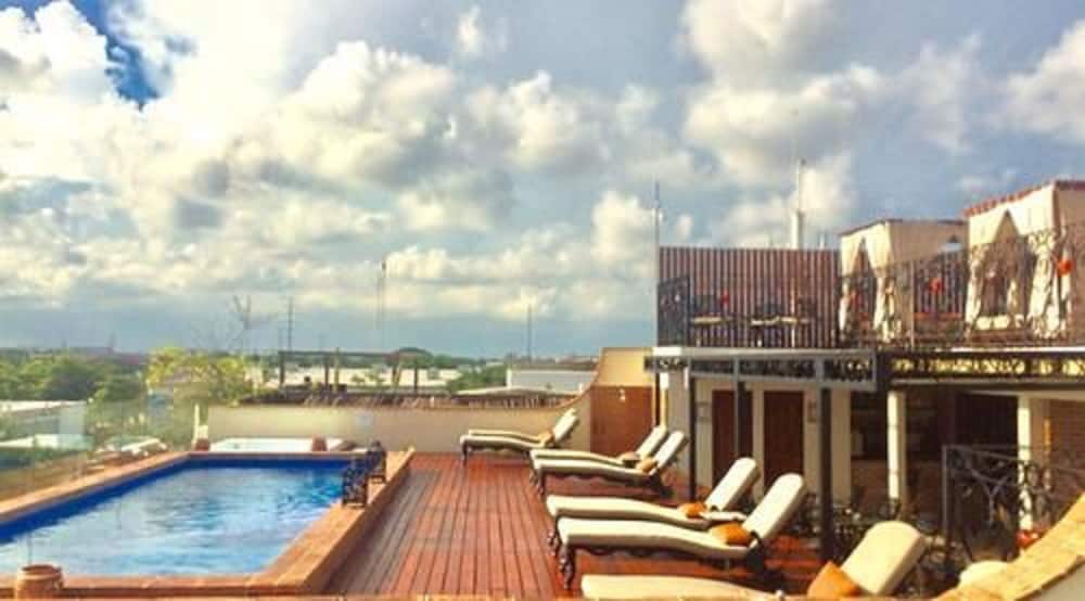 La Pasion Hotel Boutique by Bunik — Swimming pool in Playa del Carmen, Quintana Roo