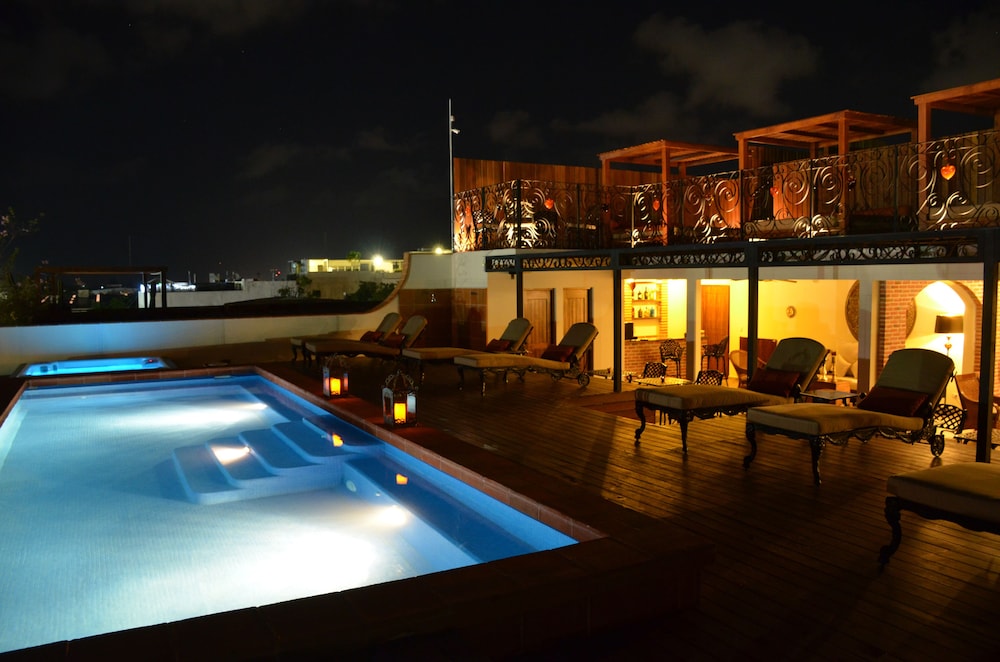 La Pasion Hotel Boutique by Bunik — Swimming pool in Playa del Carmen, Quintana Roo