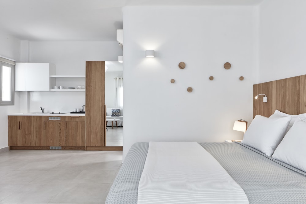Costa Grand Resort & Spa — Hotel rooms in Kamari, South Aegean