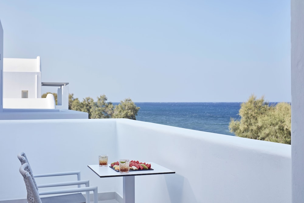 Costa Grand Resort & Spa — Hotel rooms in Kamari, South Aegean