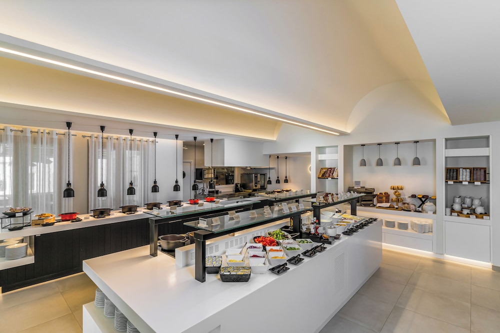 Costa Grand Resort & Spa — Restaurant & bars in Kamari, South Aegean
