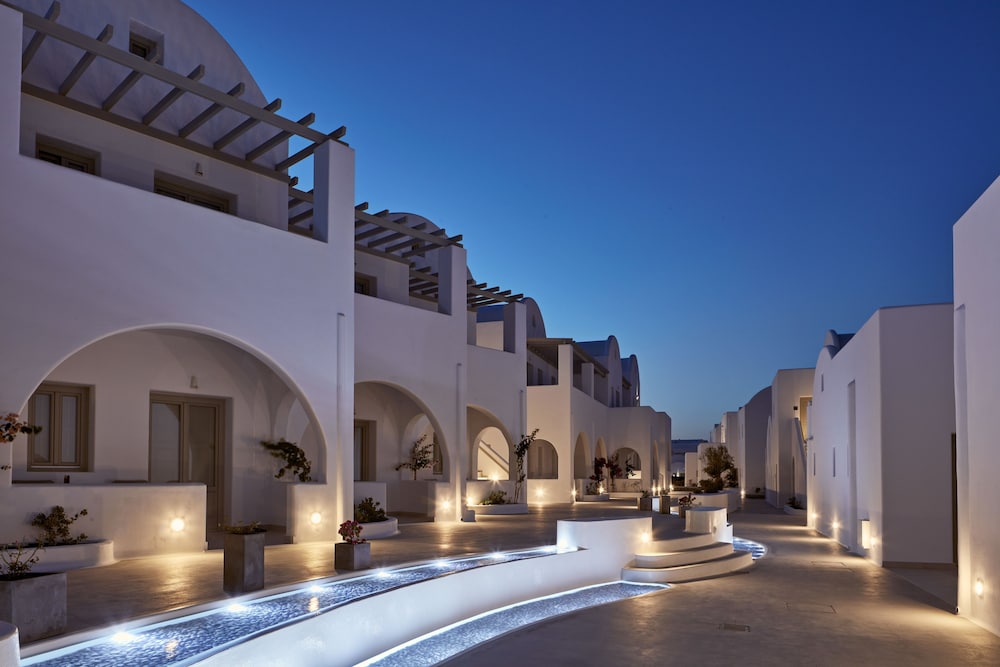 Costa Grand Resort & Spa — Hotel building in Kamari, South Aegean