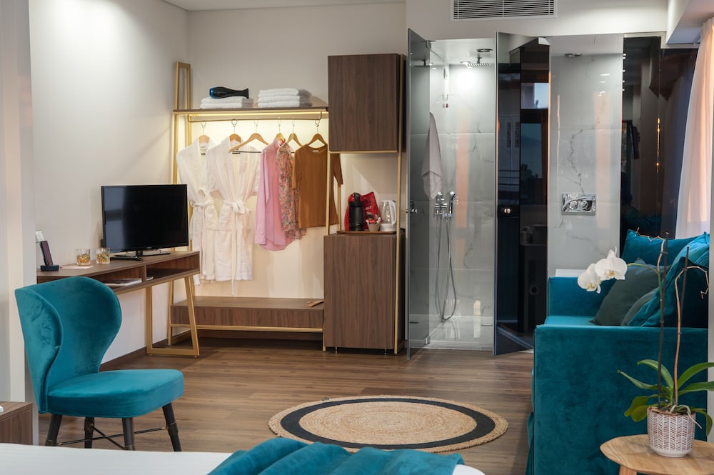 B4B Athens Signature Hotel — Hotel rooms in Athens, Attica
