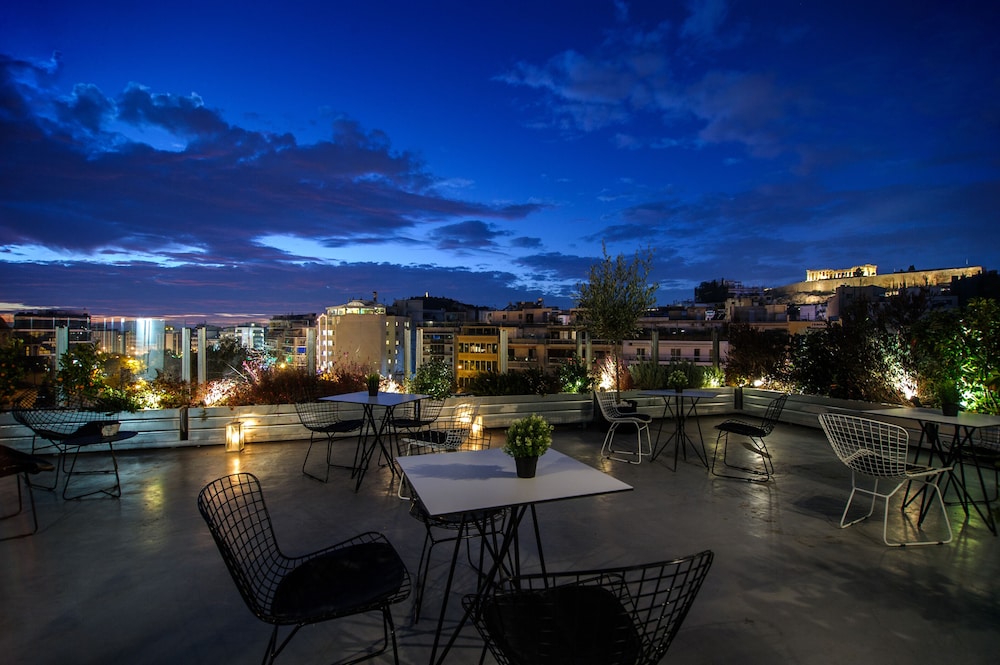 B4B Athens Signature Hotel — Main photo in Athens, Attica