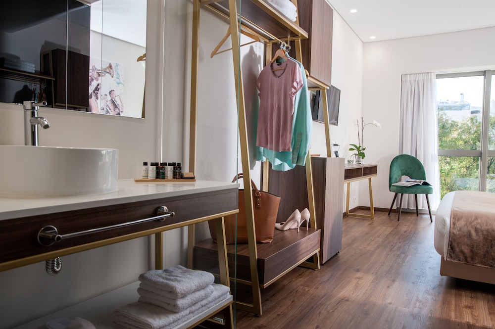 B4B Athens Signature Hotel — Hotel rooms in Athens, Attica