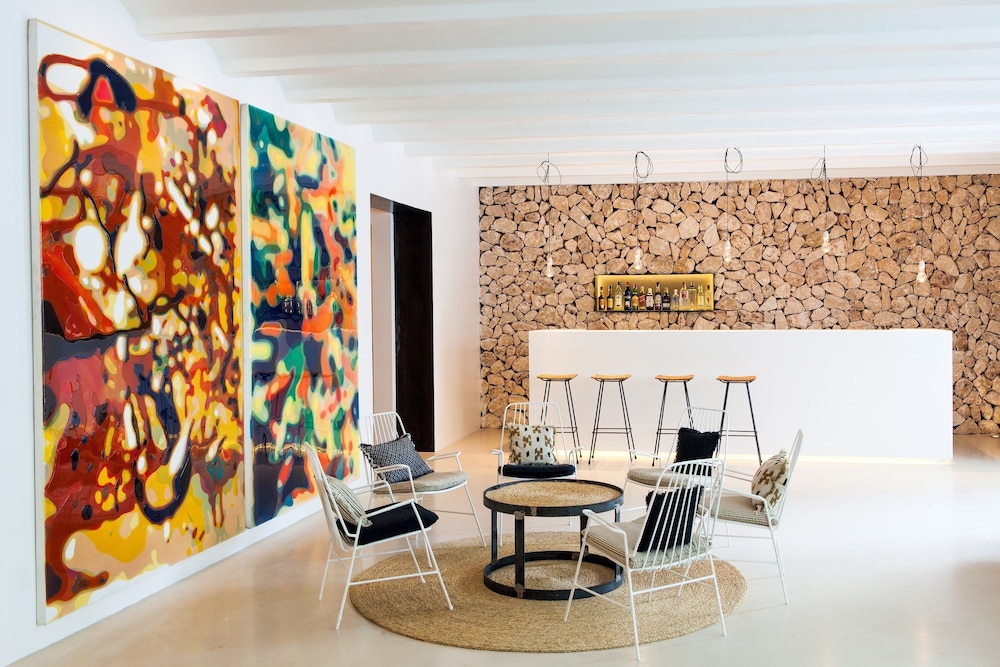 Hotel HM Balanguera — Restaurant & bars in Palma de Mallorca, Balearic Islands