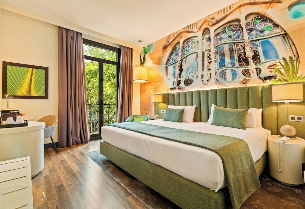 Hotel Indigo Barcelona - Plaza Catalunya by IHG — Hotel rooms in Barcelona, Catalonia