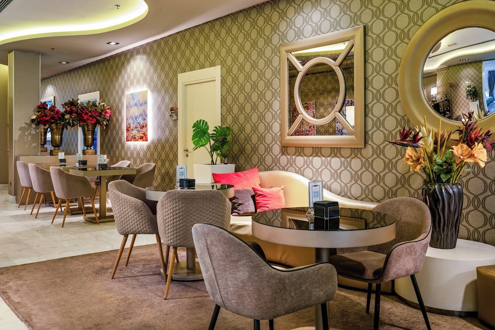Hotel Indigo Barcelona - Plaza Catalunya by IHG — Restaurant & bars in Barcelona, Catalonia