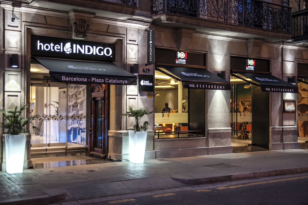 Hotel Indigo Barcelona - Plaza Catalunya by IHG — Hotel building in Barcelona, Catalonia