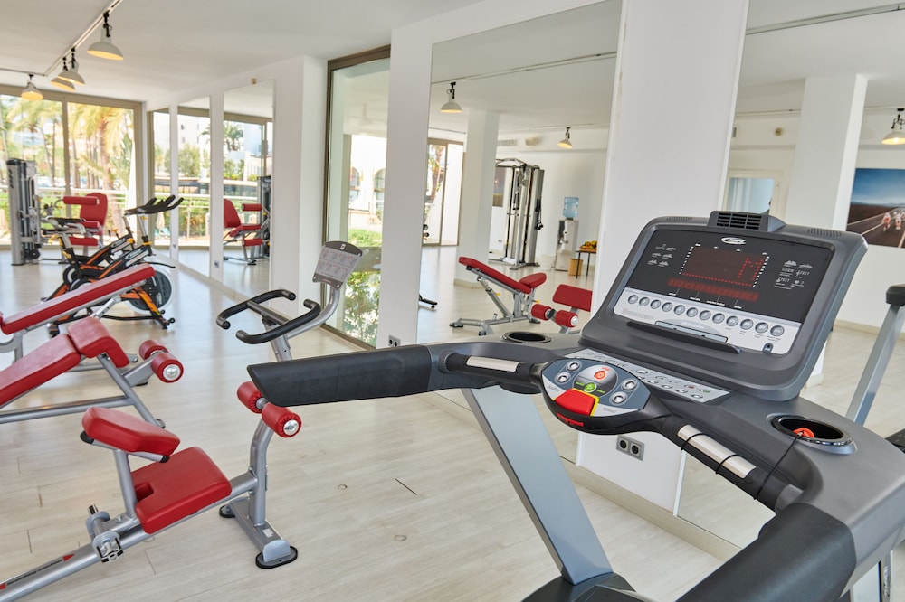 Protur Sa Coma Playa Hotel & Spa — Sports & recreation in Sa Coma, Balearic Islands