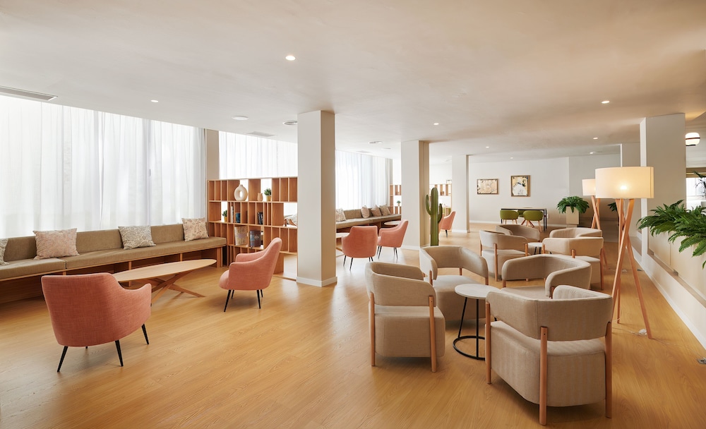 Protur Sa Coma Playa Hotel & Spa — Hotel rooms in Sa Coma, Balearic Islands