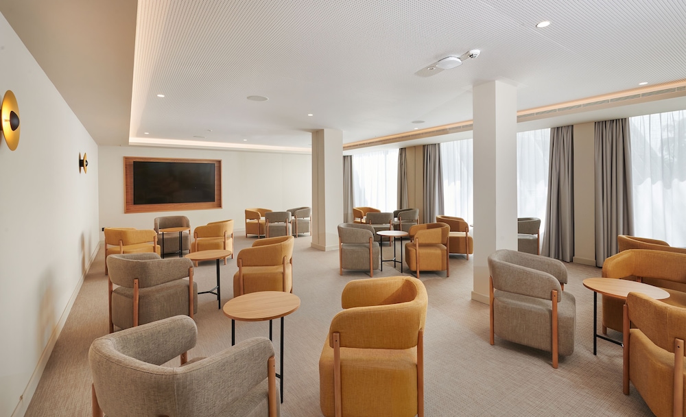Protur Sa Coma Playa Hotel & Spa — Restaurant & bars in Sa Coma, Balearic Islands