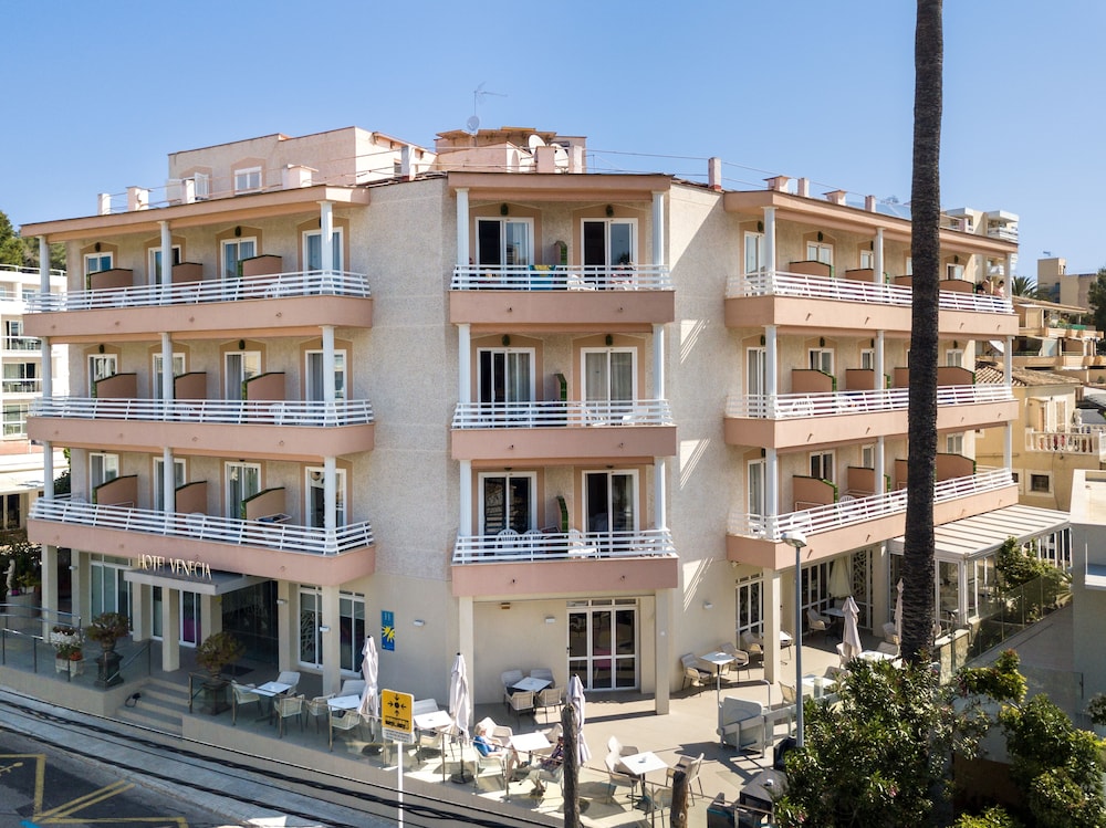 Hotel Venecia Paguera — Hotel building in Peguera, Balearic Islands