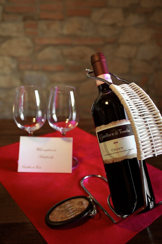 Tenuta Castellare di Tonda — Restaurant & bars in Montaione, Tuscany