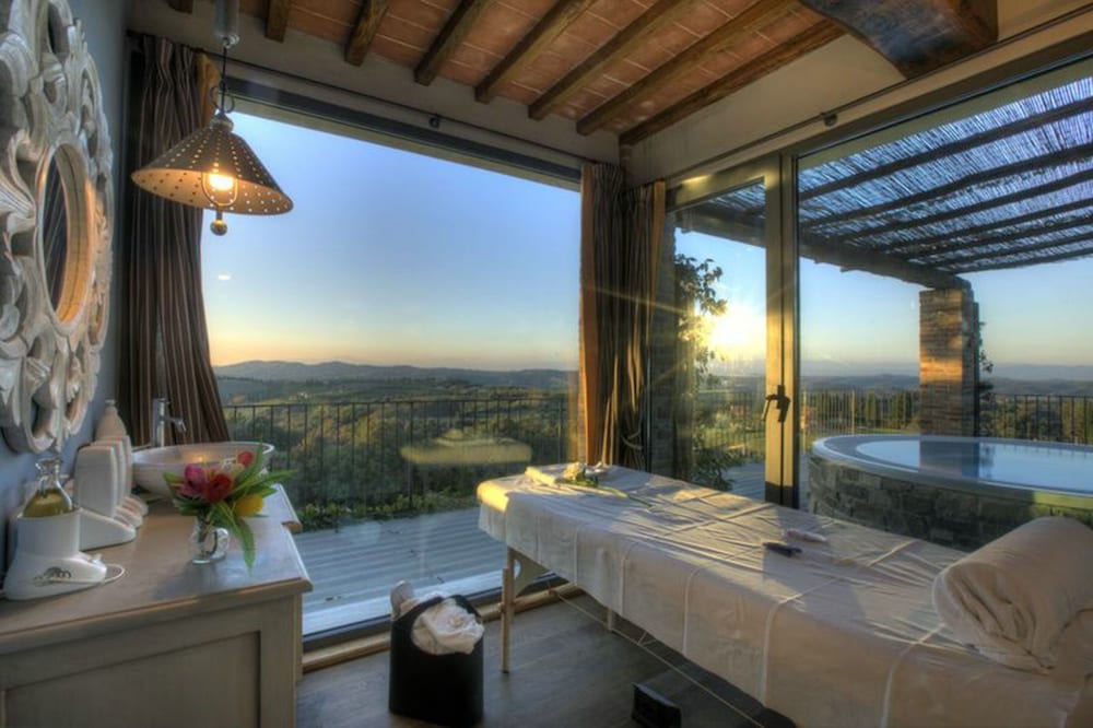 Tenuta Castellare di Tonda — Spa in Montaione, Tuscany