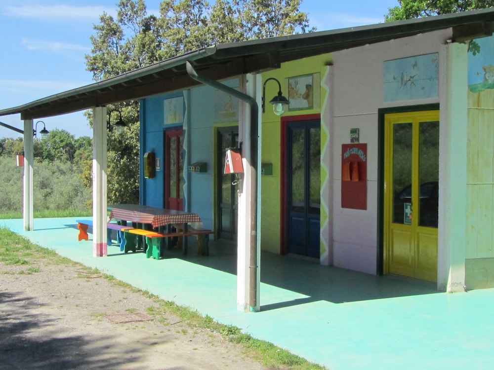 Tenuta Castellare di Tonda — Hotel building in Montaione, Tuscany