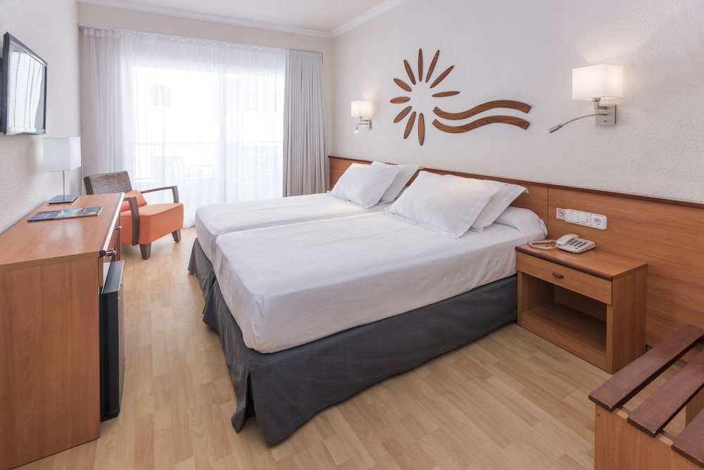 Las Vegas — Hotel rooms in Salou, Catalonia