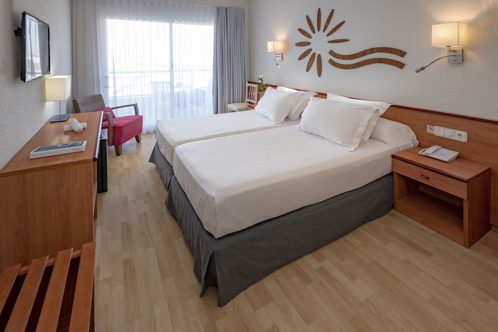 Las Vegas — Hotel rooms in Salou, Catalonia