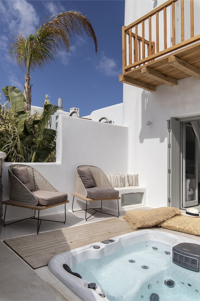 Adorno Beach Hotel & Suites — Spa in Ornos, South Aegean