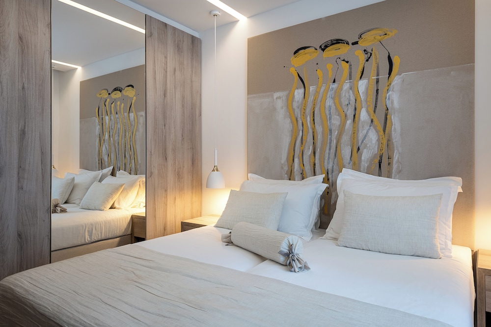Hotel Cavtat — Hotel rooms in Konavle, Dubrovnik-Neretva