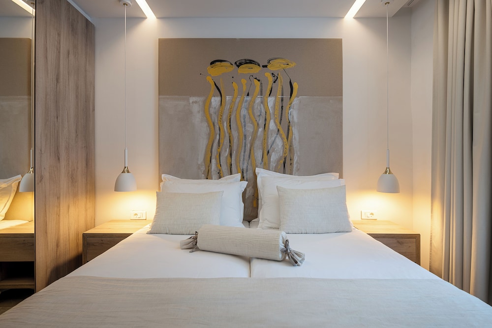 Hotel Cavtat — Hotel rooms in Konavle, Dubrovnik-Neretva