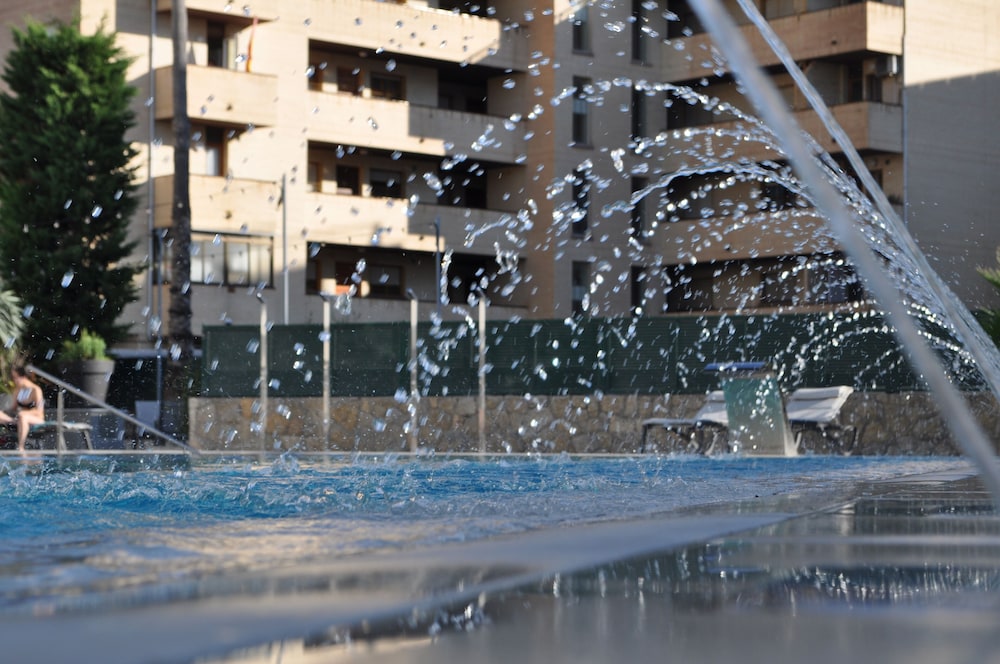 Olympus Palace — Swimming pool in Salou, Catalonia