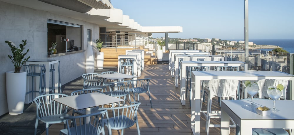 Hotel Salou Sunset (Adults Recommended) by Pierre & Vacances — Outdoor in Salou, Catalonia