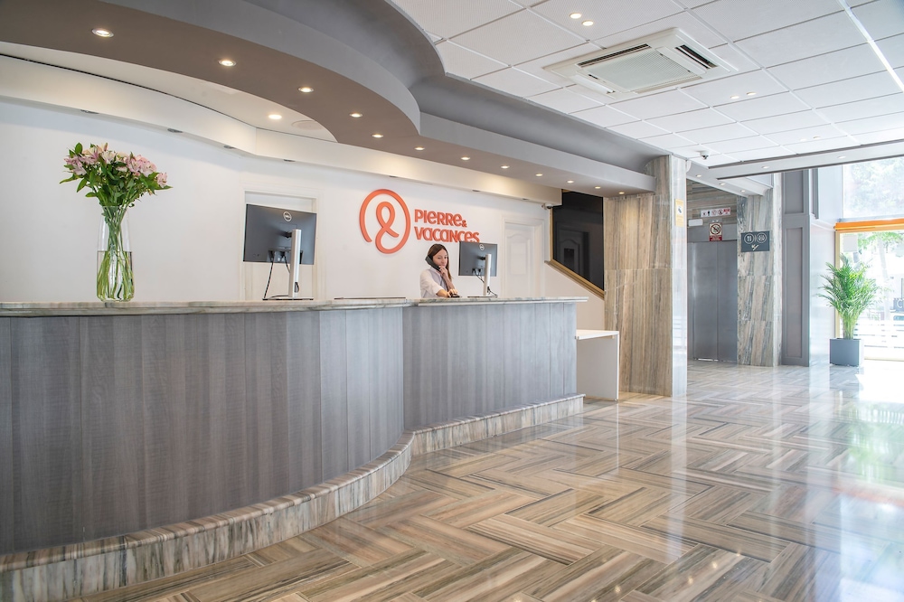 Hotel Salou Sunset (Adults Recommended) by Pierre & Vacances — Shared spaces in Salou, Catalonia