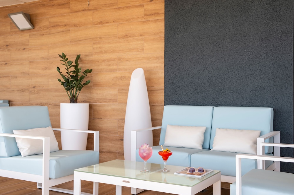 Hotel Salou Sunset (Adults Recommended) by Pierre & Vacances — Outdoor in Salou, Catalonia