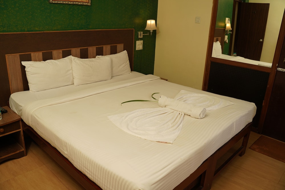 Ala Goa Resort — Hotel rooms in Betalbatim, Goa