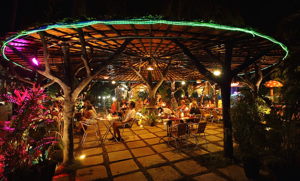 Ala Goa Resort — Restaurant & bars in Betalbatim, Goa
