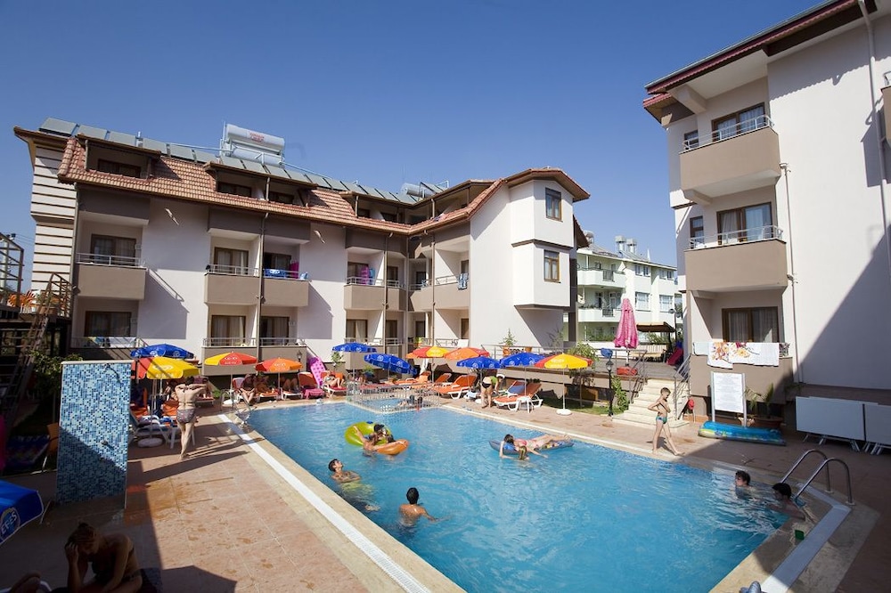 Selenium Hotel — Swimming pool in Side
