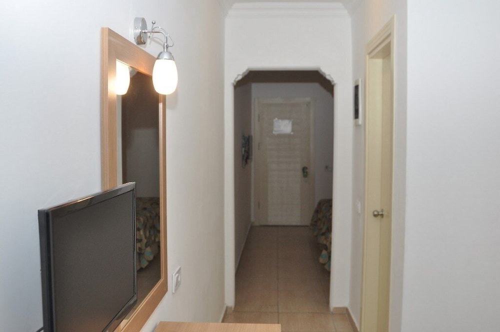 Selenium Hotel — Hotel rooms in Side