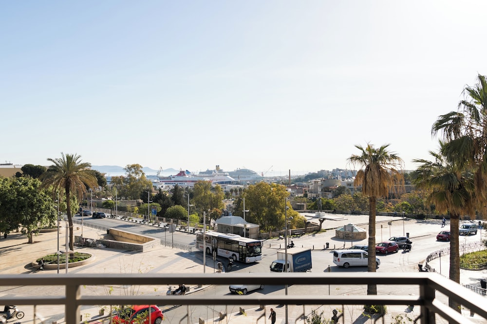 Metaxa Hotel — Attractions in the area in Heraklion