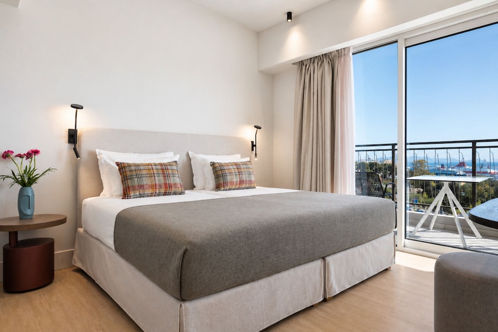 Metaxa Hotel — Hotel rooms in Heraklion