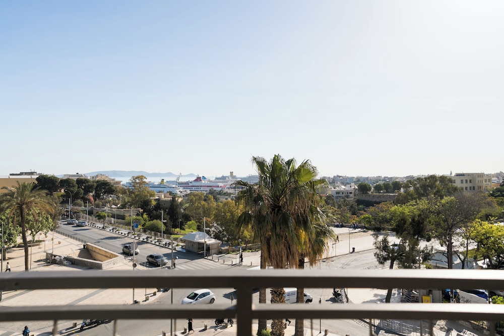 Metaxa Hotel — Attractions in the area in Heraklion