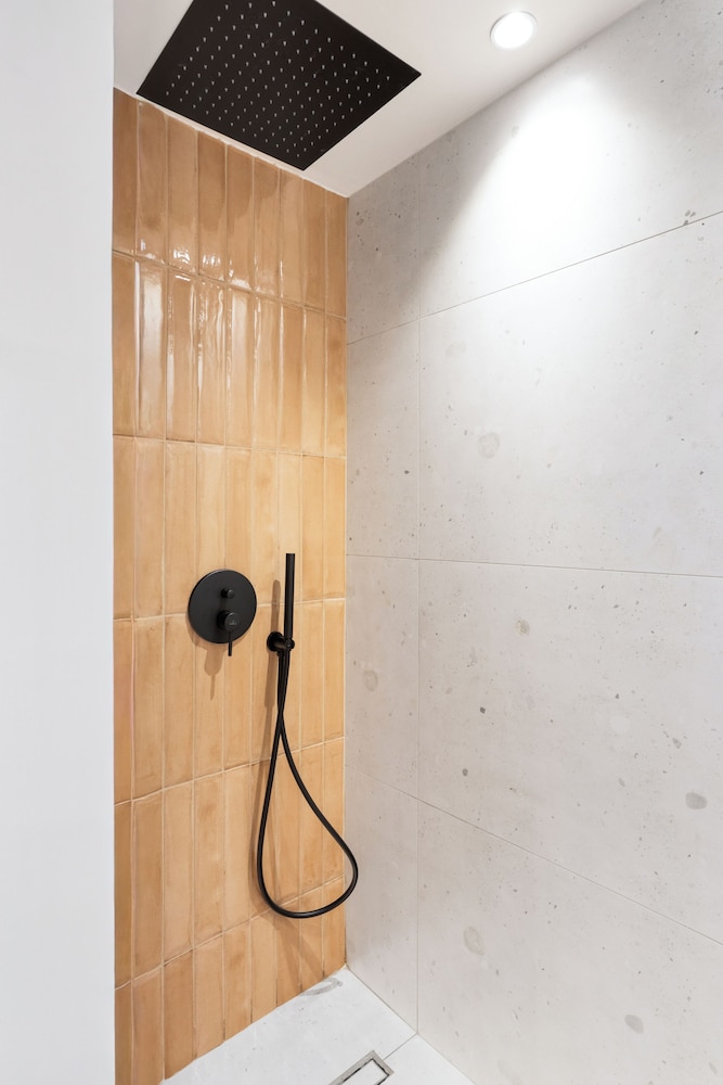 Metaxa Hotel — Hotel rooms in Heraklion