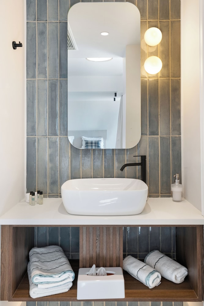 Metaxa Hotel — Hotel rooms in Heraklion