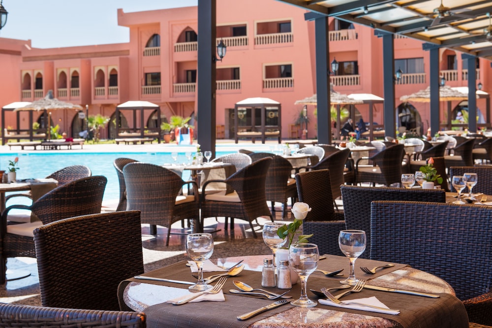 Pickalbatros AquaFunClub Allinclusive Marrakech — Restaurant & bars in Sidi Abdallah Rhiat, Marrakech-Tensift-Al Haouz