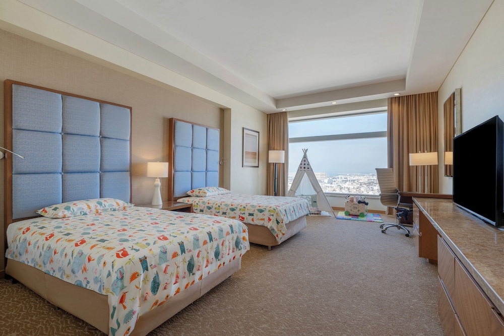 Swissotel Al Ghurair — Hotel rooms in Dubai