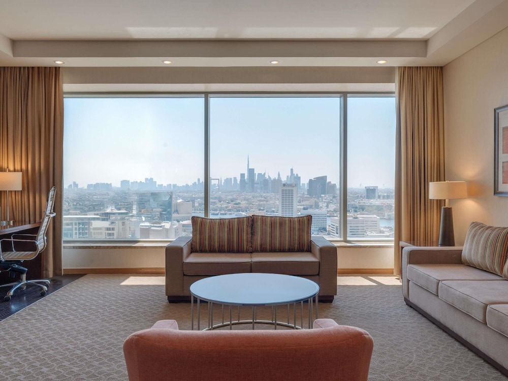 Swissotel Al Ghurair — Hotel rooms in Dubai