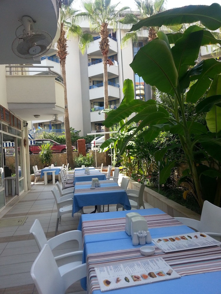 Belle Ocean Apart Hotel — Restaurant & bars in Alanya
