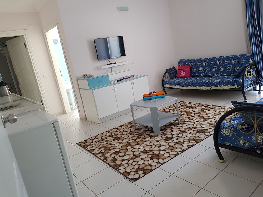 Belle Ocean Apart Hotel — Hotel rooms in Alanya