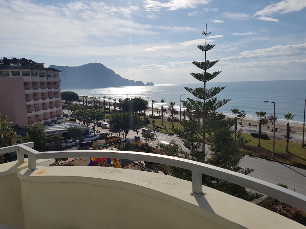 Belle Ocean Apart Hotel — Attractions in the area in Alanya
