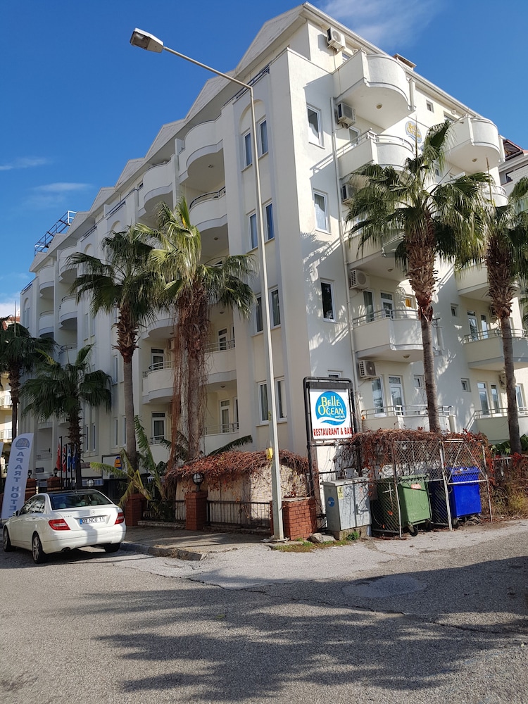 Belle Ocean Apart Hotel — Hotel building in Alanya